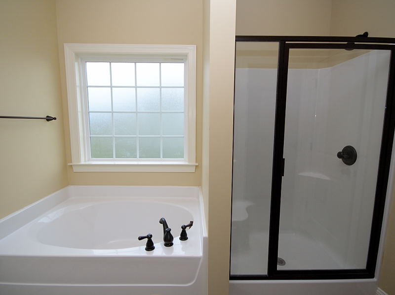 New Construction for Sale - 314 Stillwater Creek Drive Goldsboro NC 27534 - Master Bathroom
